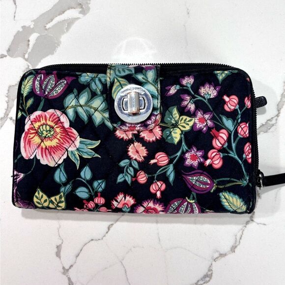 Vera Bradley | Victorian Vines RFID Turnlock Wallet Womens Floral Black … - Picture 1 of 12